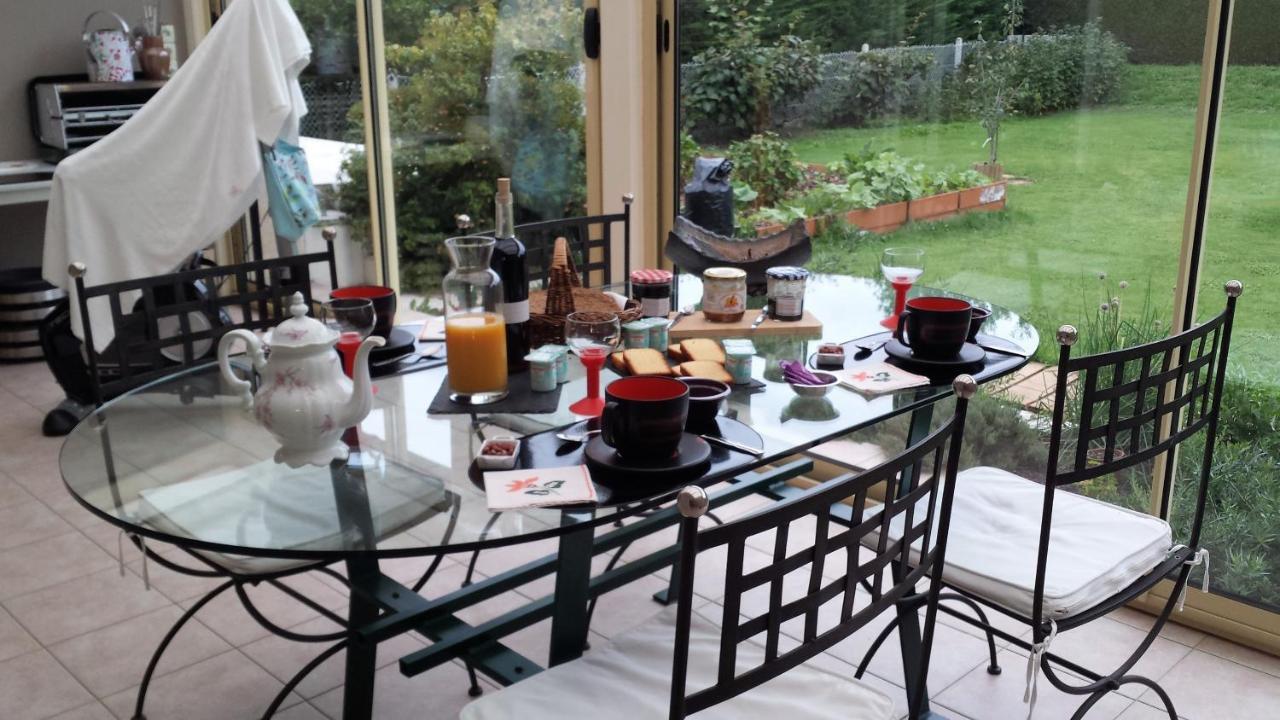 3 Chambres Privees Dans Un Jardin D'Hiver, Garage Voiture, Velos, Motos Tourville-sur-Arques Экстерьер фото